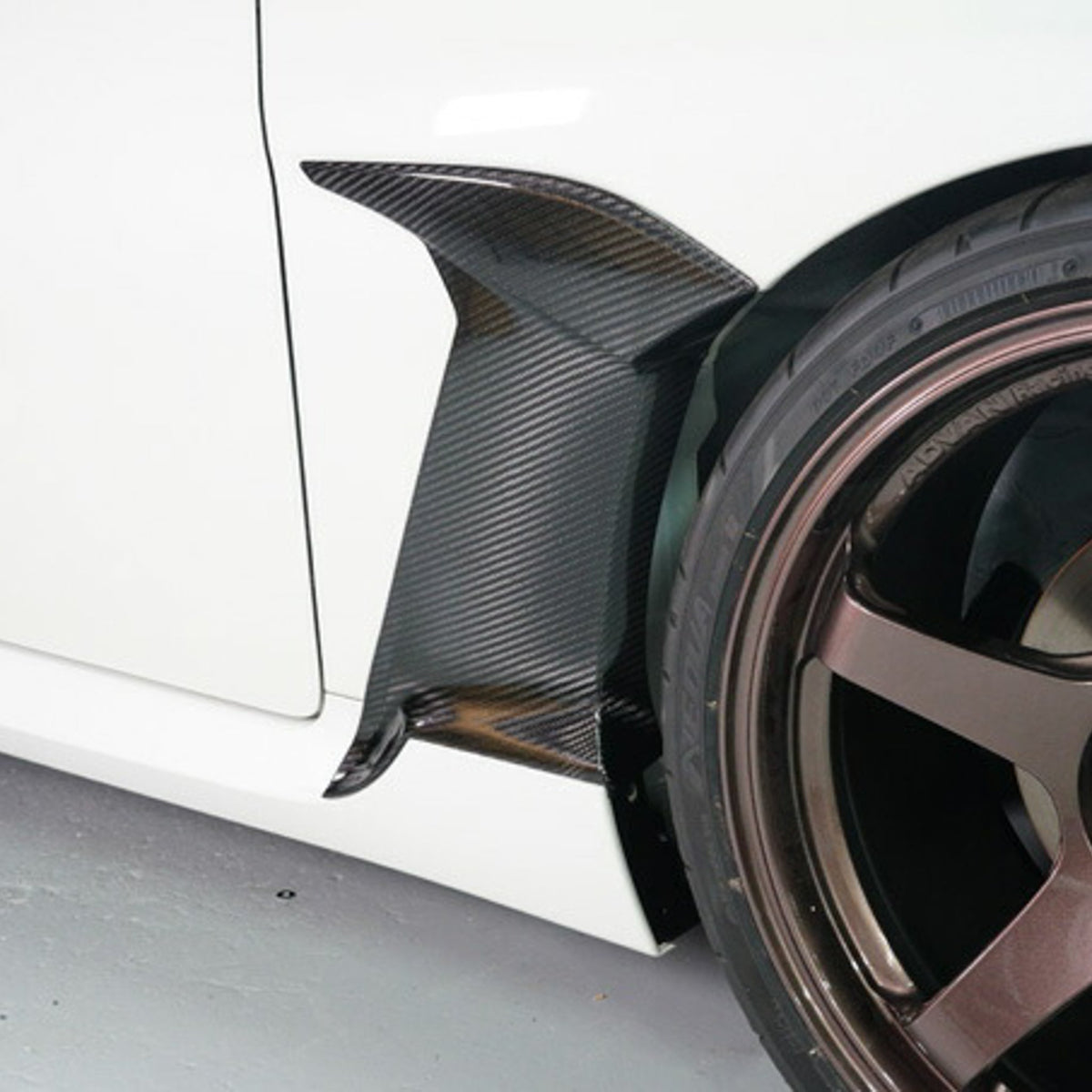 Axis Parts Dry Carbon Fibre Fender Garnish – Toyota GR86 & Subaru BRZ (2022–2026)