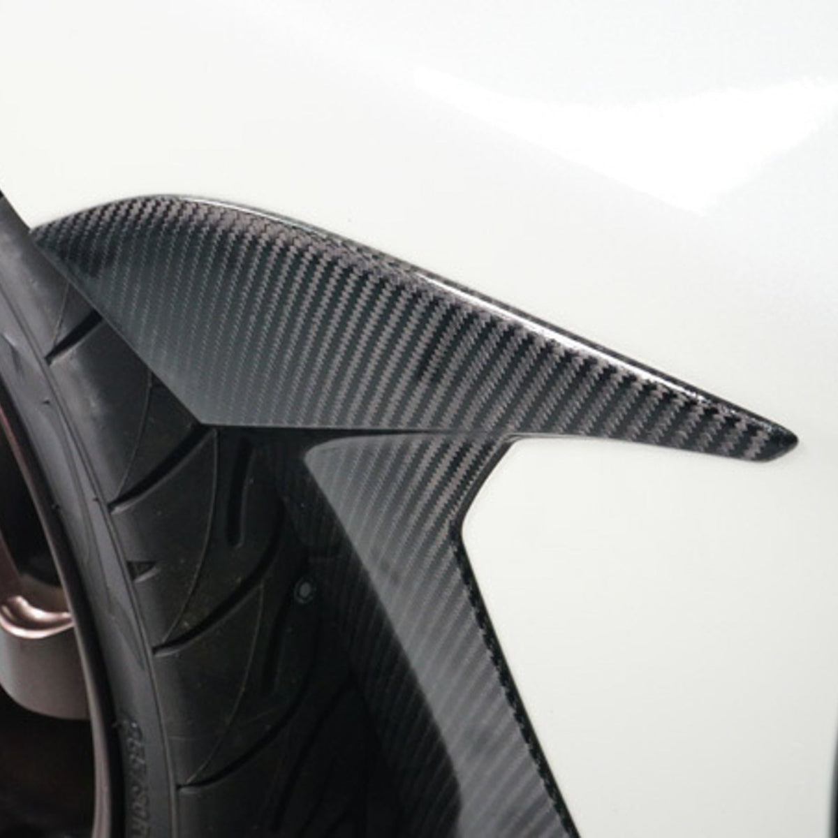 Axis Parts Dry Carbon Fibre Fender Garnish – Toyota GR86 & Subaru BRZ (2022–2026)