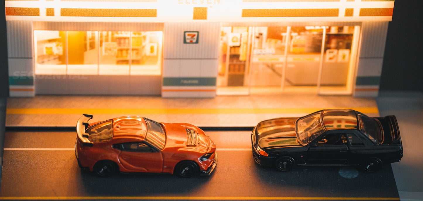 1/64 JDM Diorama – LED Light-Up 7-Eleven Miniature Accessories for Diecast Cars