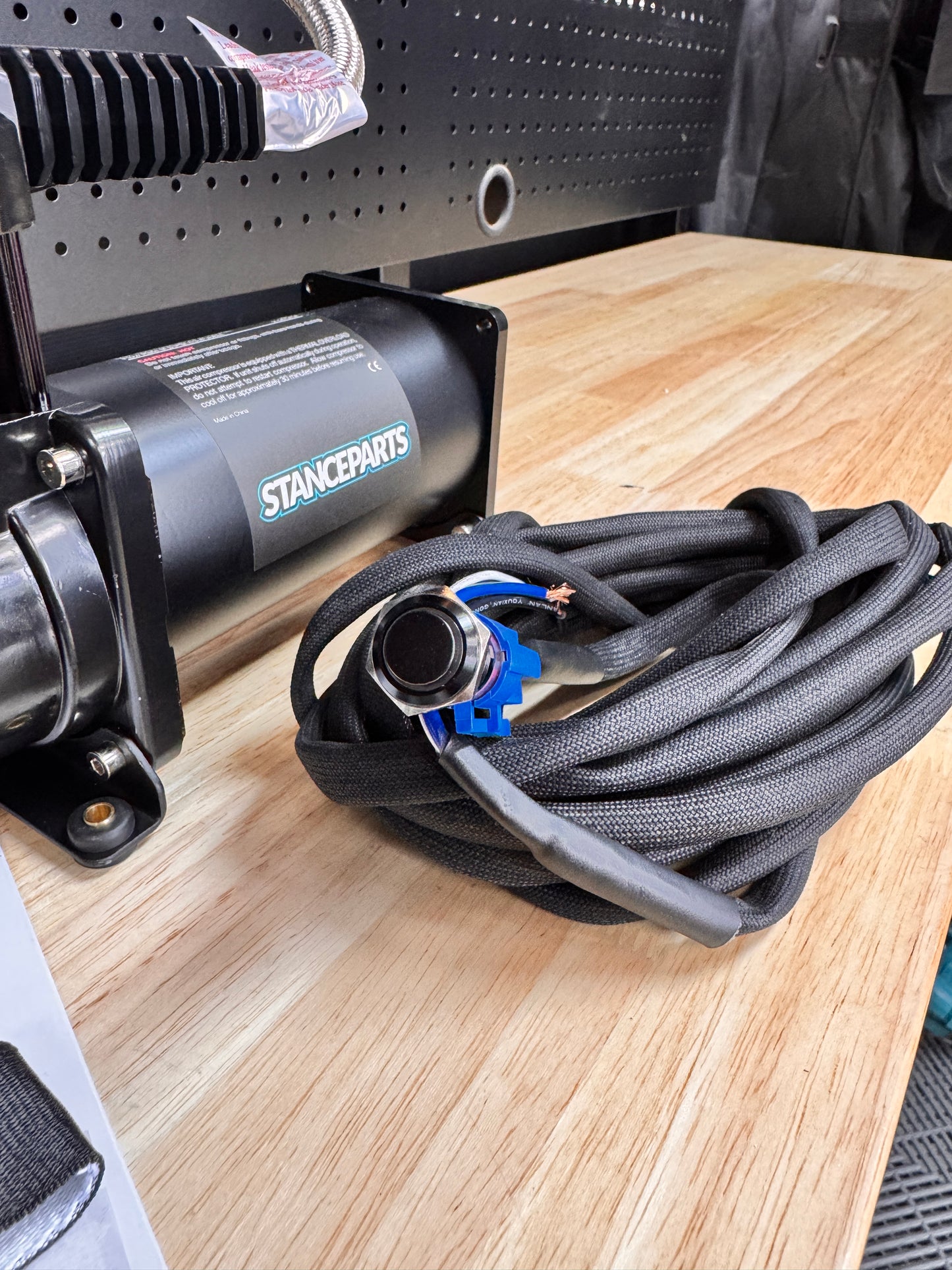 StanceParts Air Cup Lift System – Toyota GR Supra & BMW + more (Front / Full Kit)