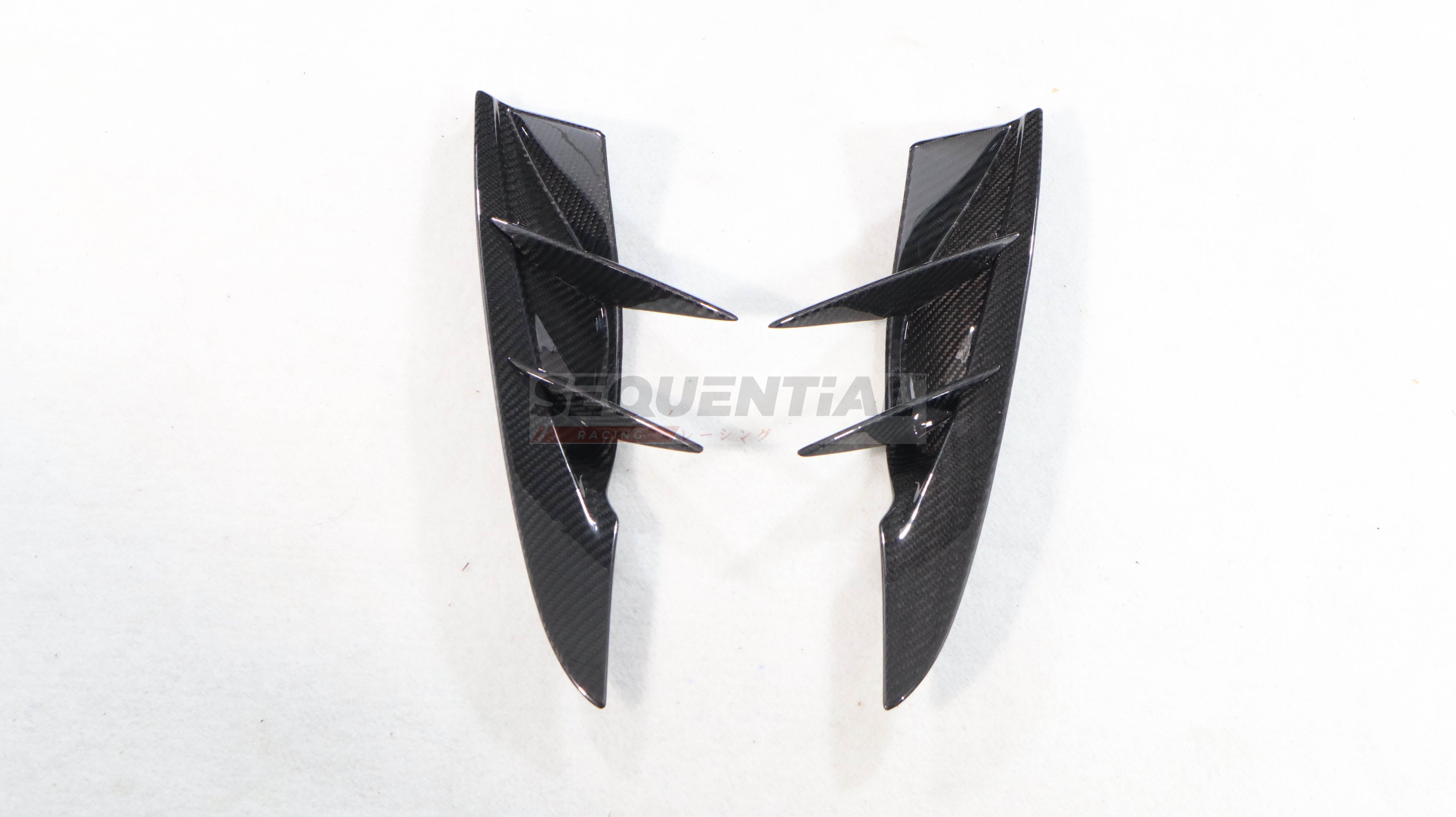 FRONT BUMPER AERO VENT DIFFUSERS CANARDS 2P - TOYOTA GR SUPRA