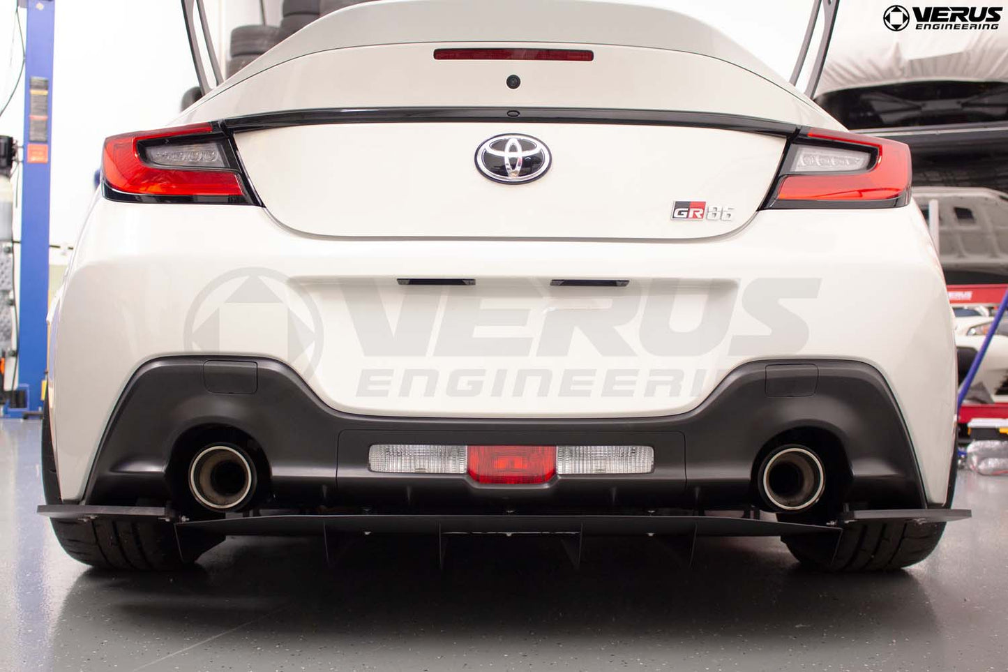 Rear Spat Kit - Toyota GR86 / Subaru BRZ Verus Engineering