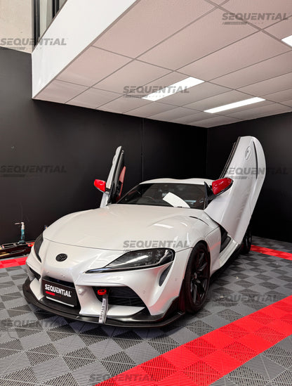 Vertical Scissor Doors Kit on GR Supra Up